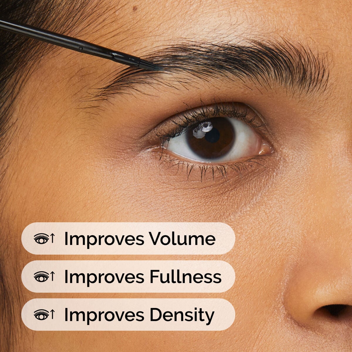 multi-peptide-lash-and-brow-serum-n1 ord-multi-peptide-lash-brow-model-application-with-benefits.jpg
